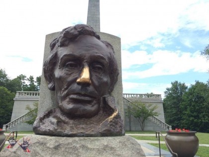 Lincoln's nose